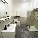Viktorija Center Apartament *
