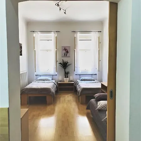 Viktorija Center Apartment *