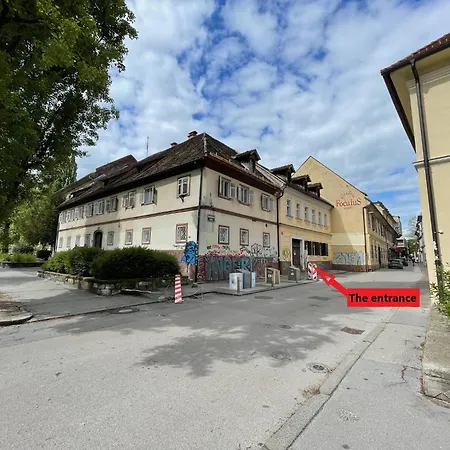 Viktorija Center